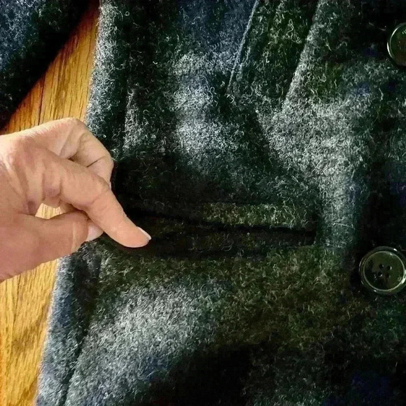 H&M (LOGG) Level of Grades Goods - Double Breasted Plaid Mid Length Coat. Size 4 - Picture 5 of 13